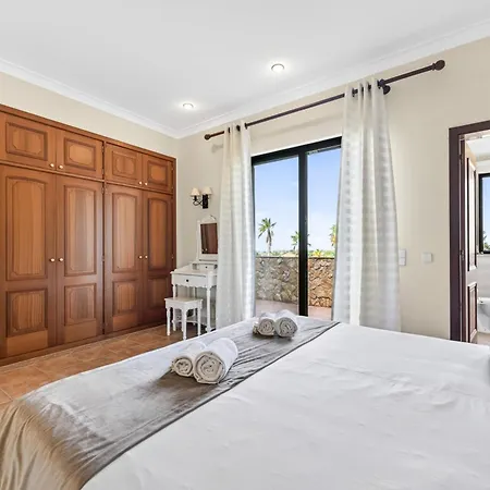 Quinta Dos Loendros By Algarve Holidays فيلة لاغوا