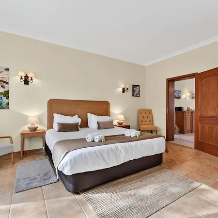 Willa Quinta Dos Loendros By Algarve Holidays *