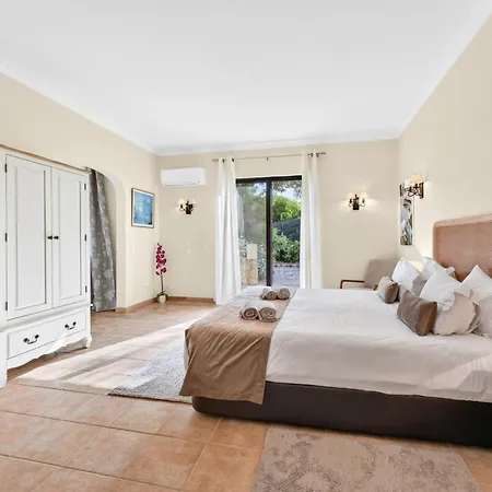 Quinta Dos Loendros By Algarve Holidays Willa Lagoa (Algarve)