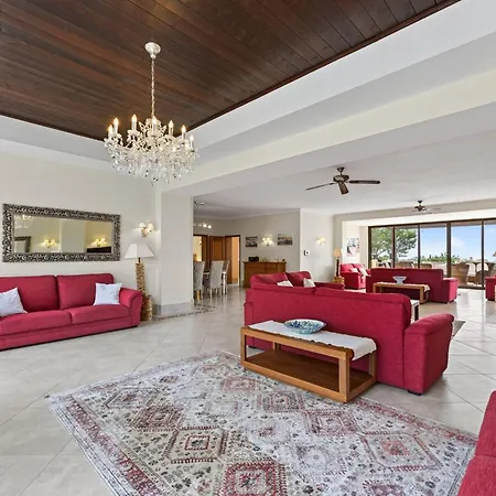 Villa Quinta Dos Loendros By Algarve Holidays *